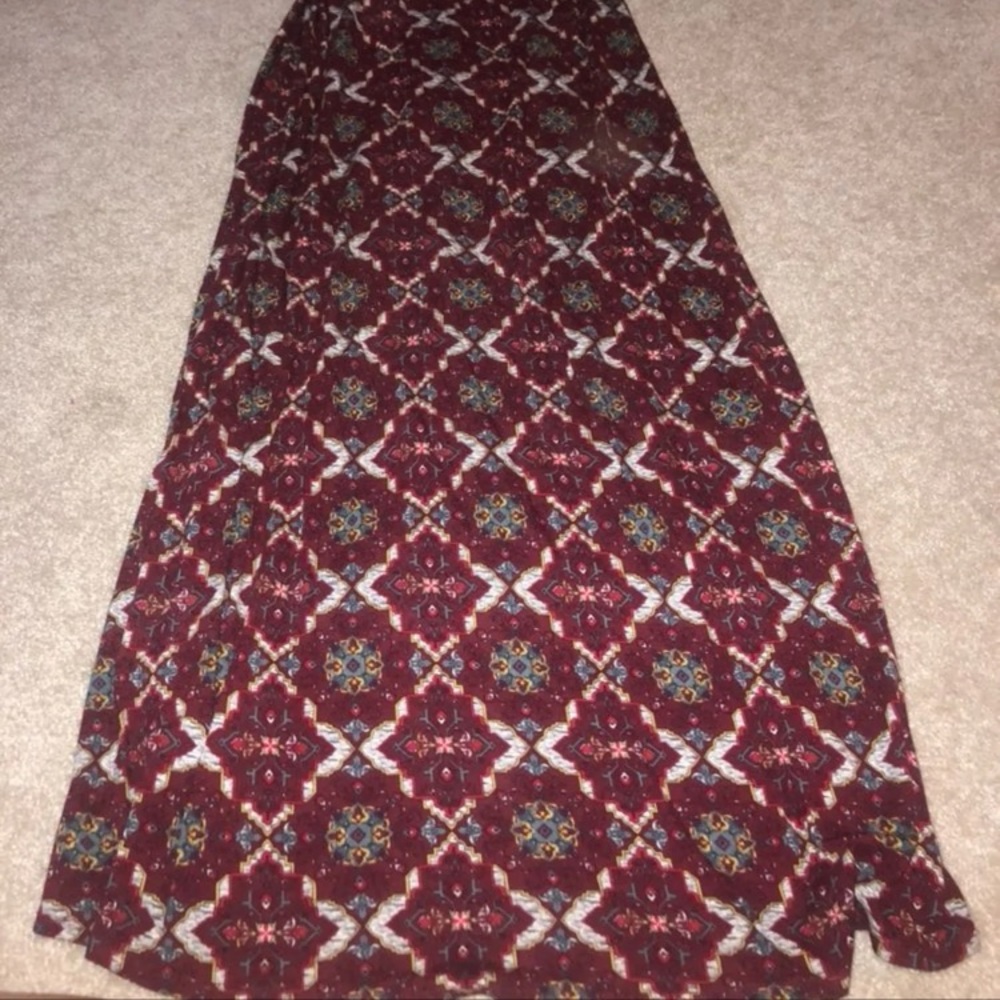 Fitted maxi skirt